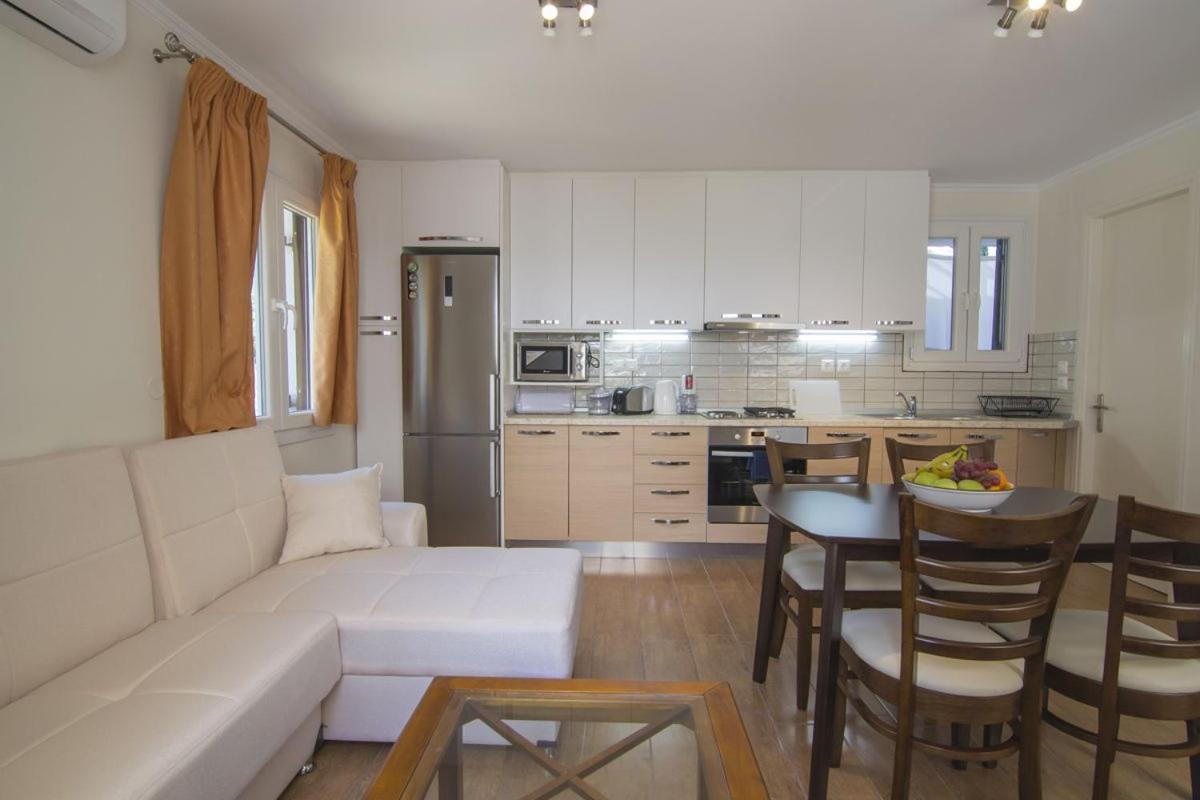 Yannis Nest Apartment Lakka  Bagian luar foto